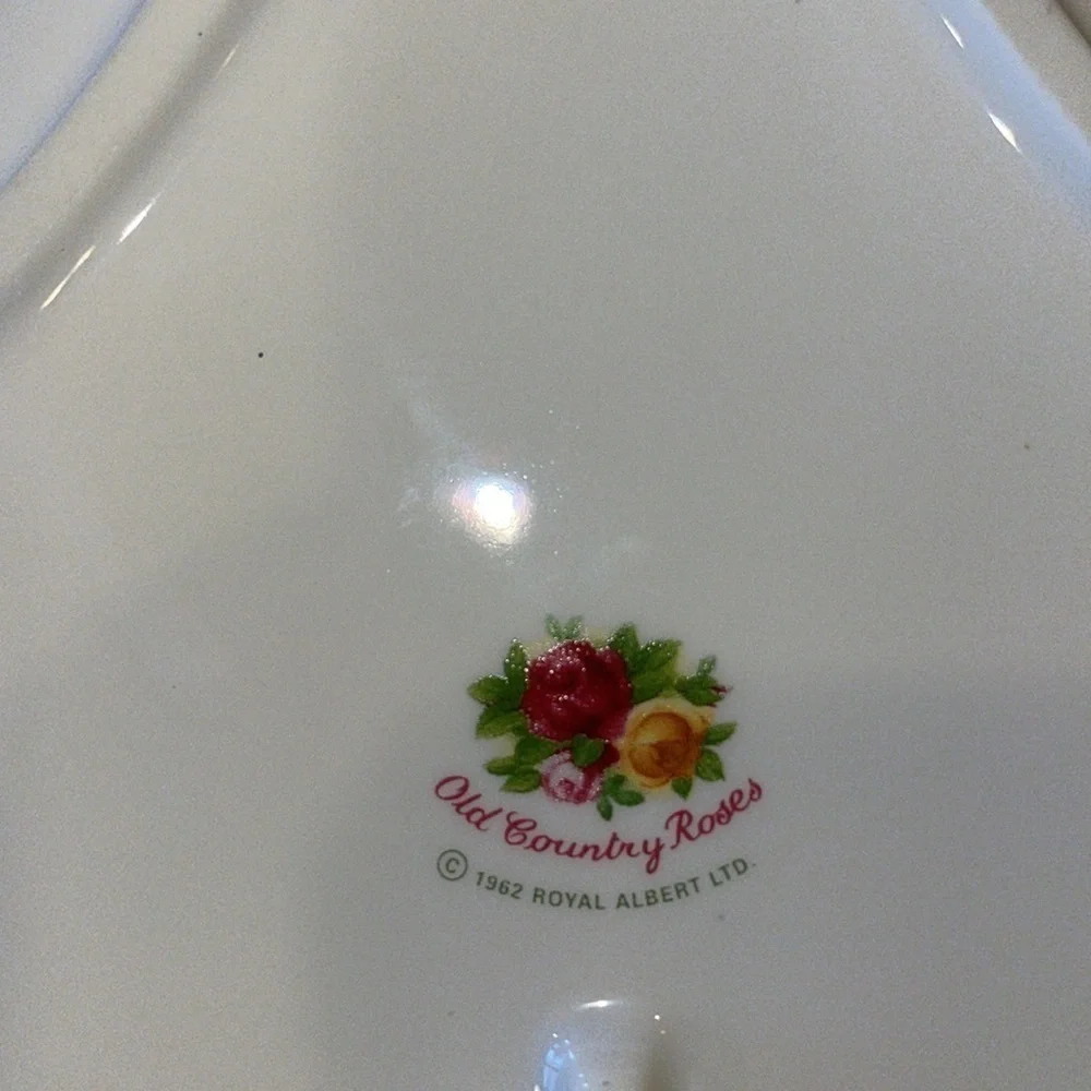 Royal Albert Old Country Roses Serving Tray Star Shaped Server 13” X 11”